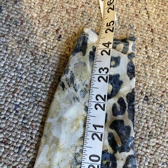 Skye's The Limit Top Women S Green Black Animal Print Mesh Layered Boho Beach - Picture 3 of 9